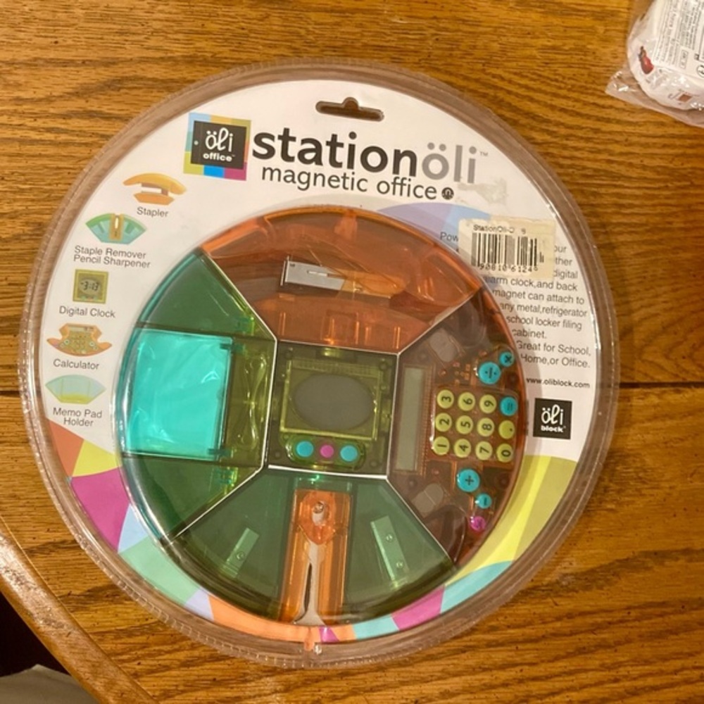 Stationoli Magnetic -Desk Accessory Set: Stapler, Scissors & More  NIP